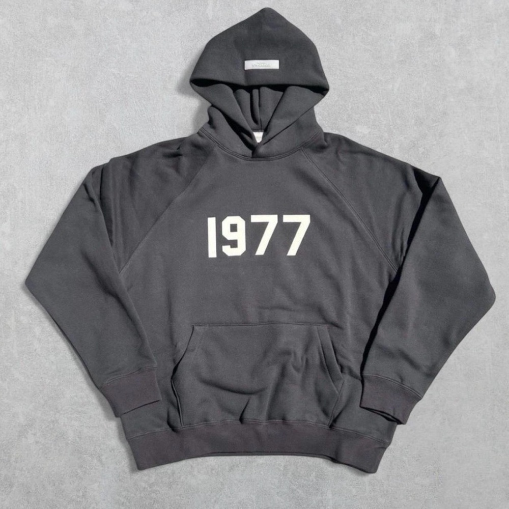 Fear of God Essentials Iron “1977”